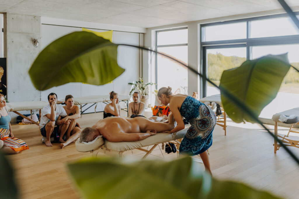 kurs masażu Lomi Lomi Nui